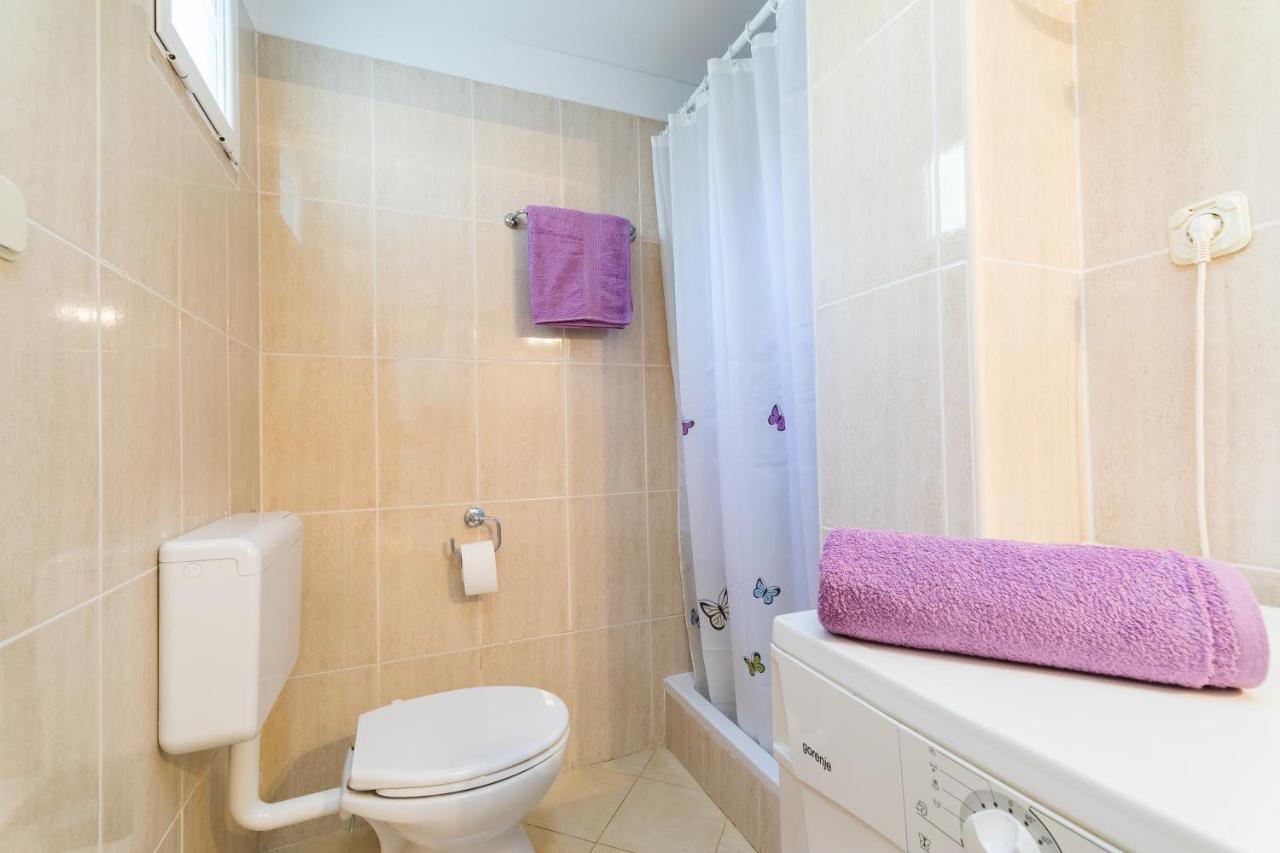 Apartment Kneze Račišće Esterno foto