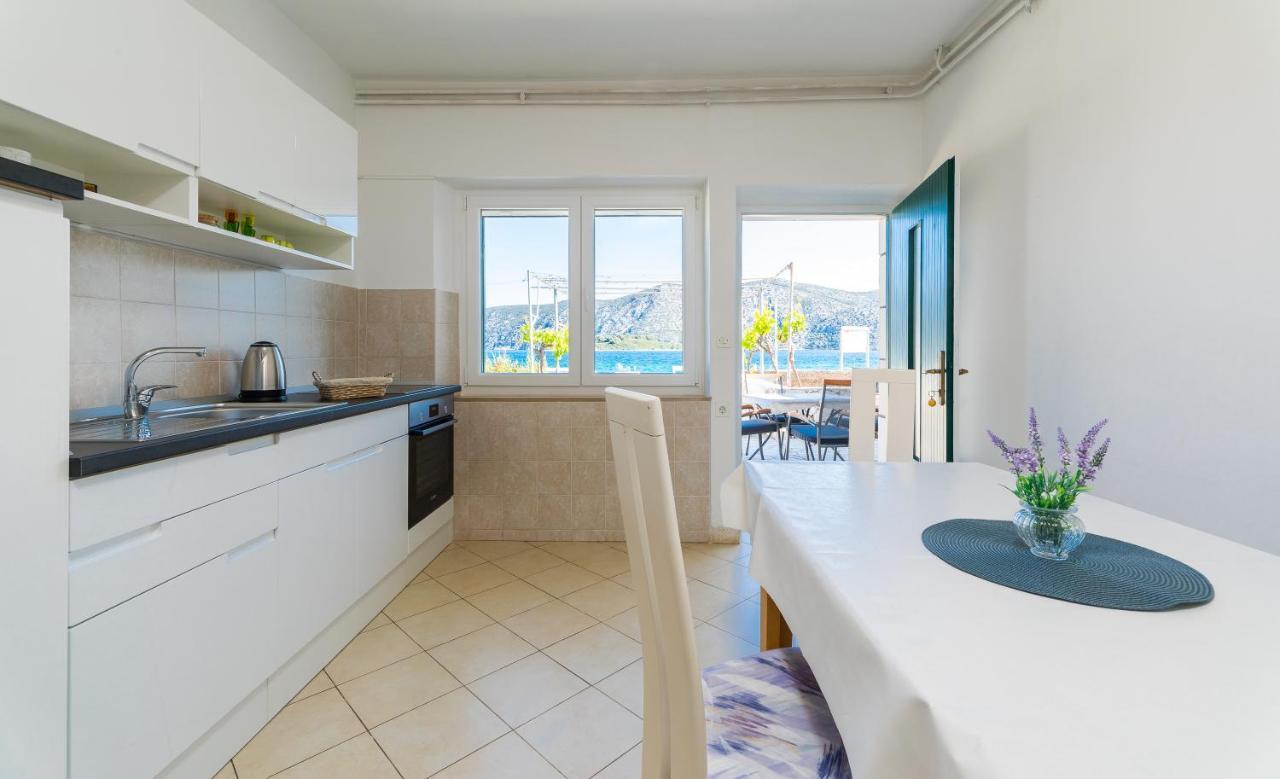 Apartment Kneze Račišće Esterno foto