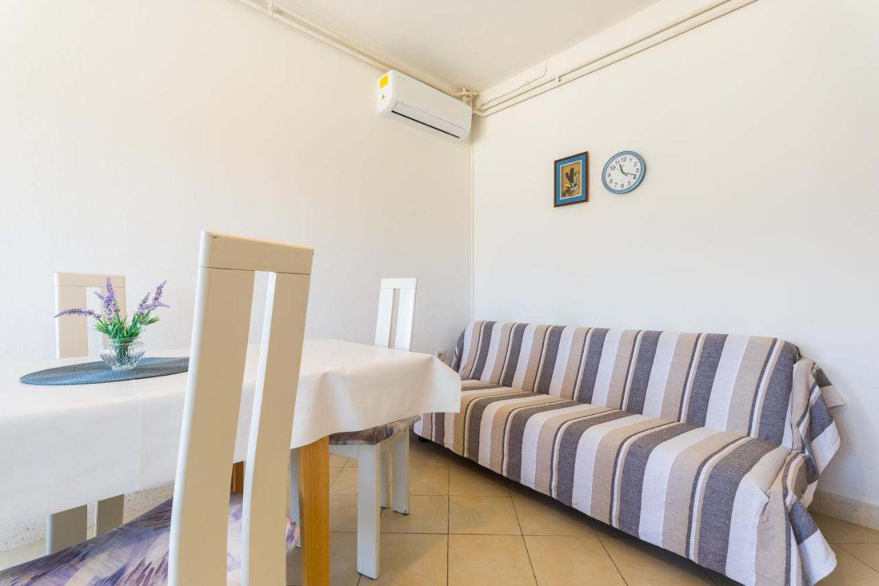 Apartment Kneze Račišće Esterno foto